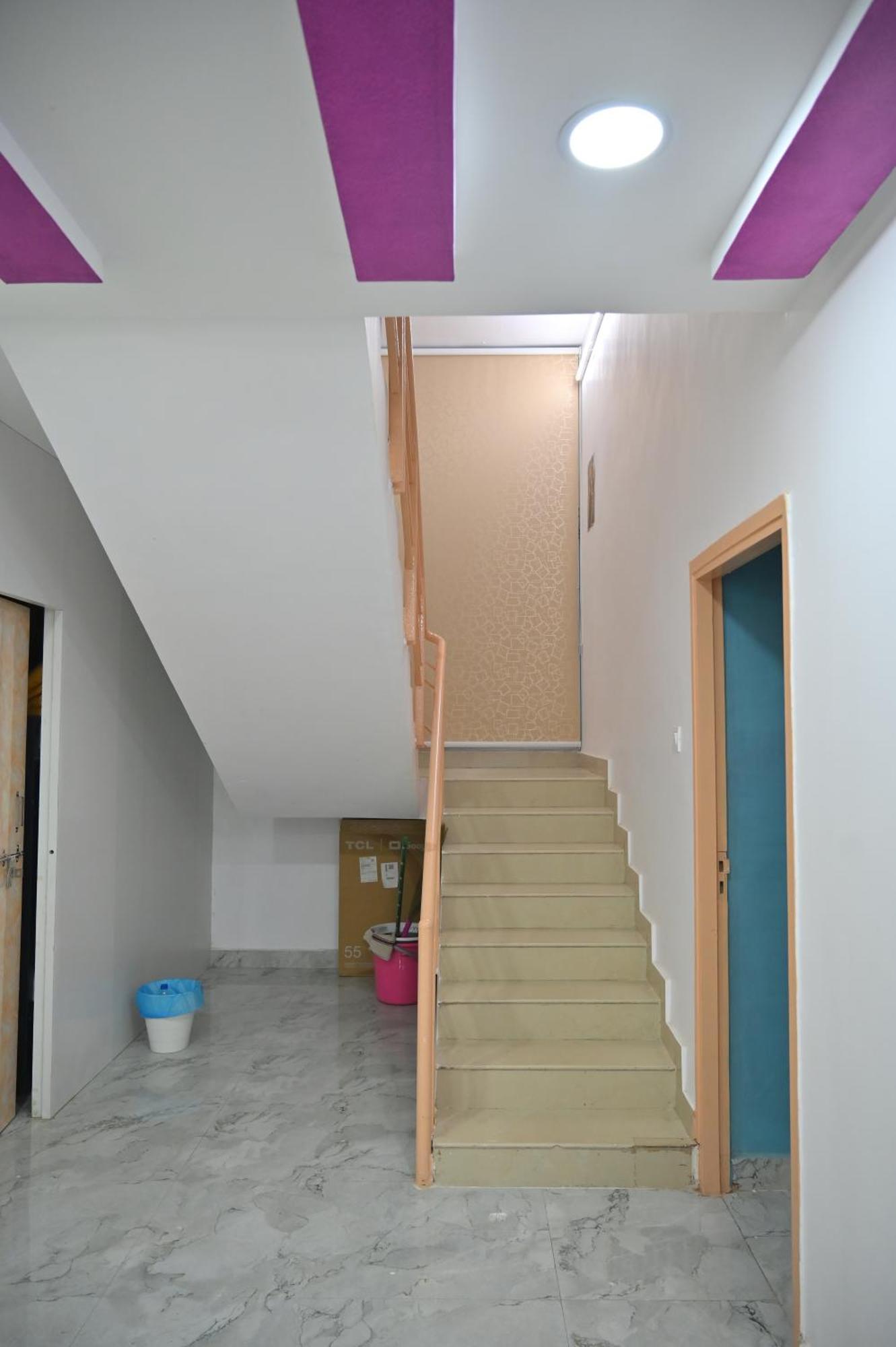 Hyderabad Wanderers Cave Hotel Bagian luar foto